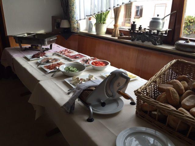 Gasthof Krone Monchberg  Bagian luar foto